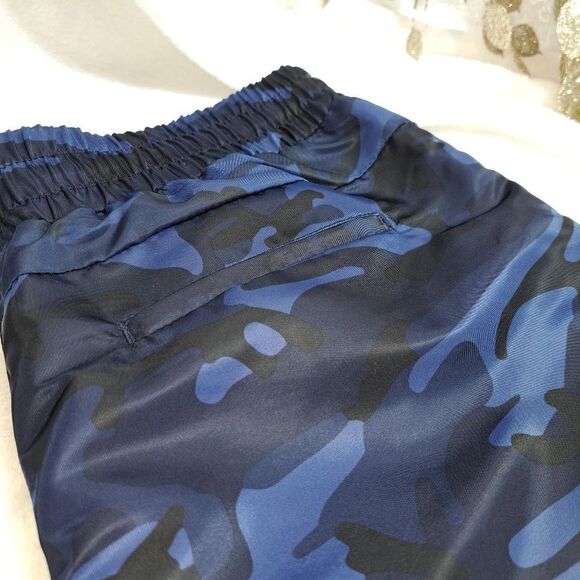 NWT Koral Camo Print Short double lined - Picture 6 of 12